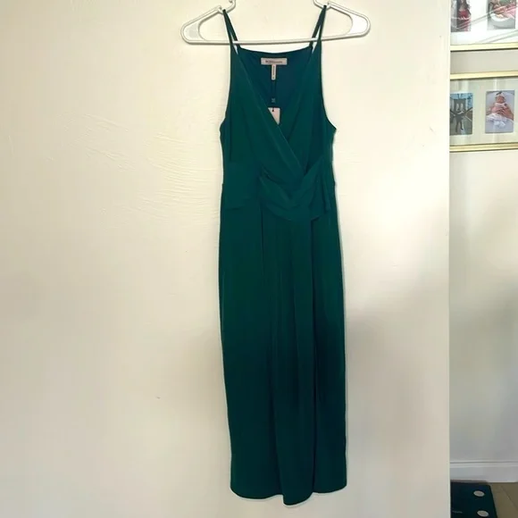 NWT BCBGeneration midi emerald green dress - Picture 3 of 9